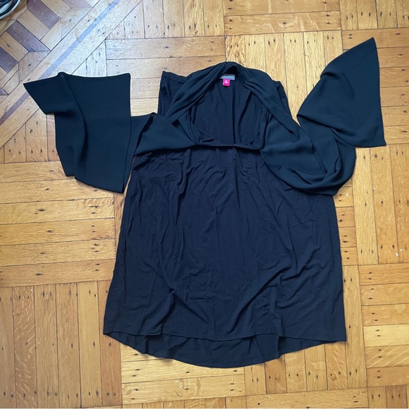 Vince Camuto Sleeveless Top with Attached Sash - Picture 8 of 9